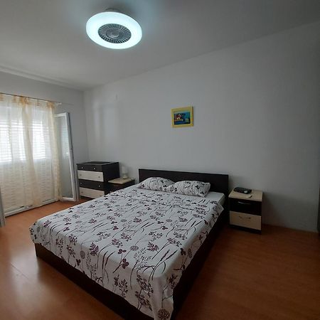Apartment Matea Bibinje Buitenkant foto