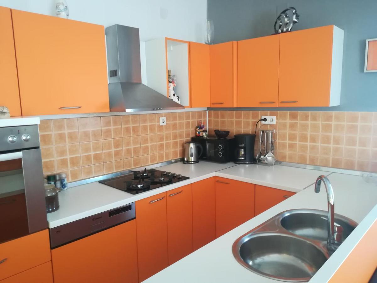 Apartment Matea Bibinje Buitenkant foto